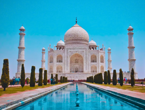AGRA -DELHI- AMRITSAR PICNIC PACKAGE 2025